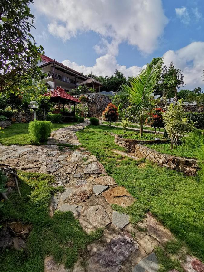 Mirabelle Joglo Village Karimunjawa Kültér fotó